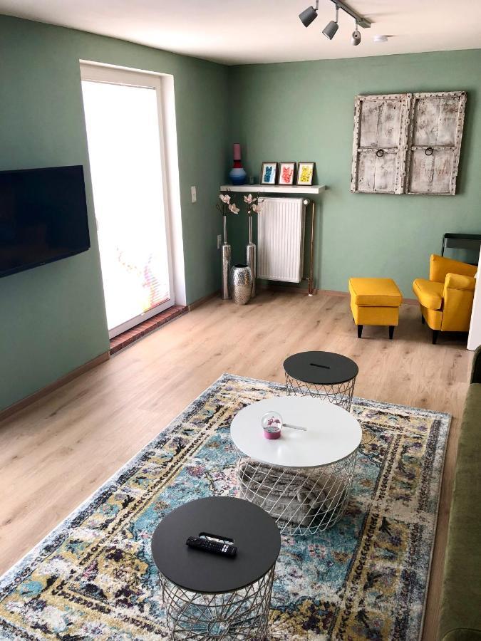 Paradiesje 2 Appartement Leer Buitenkant foto